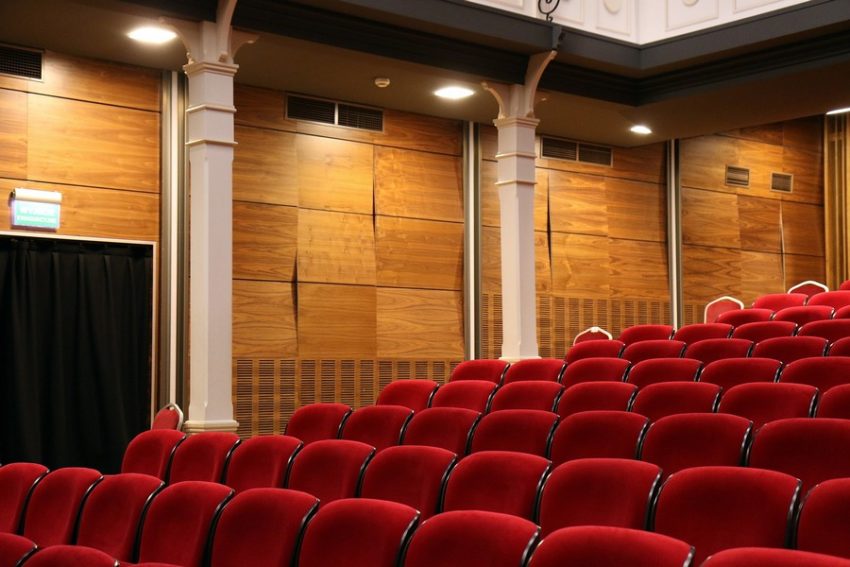 Вопреки решению оперштаба не закрылся крупный воронежский кинотеатр 