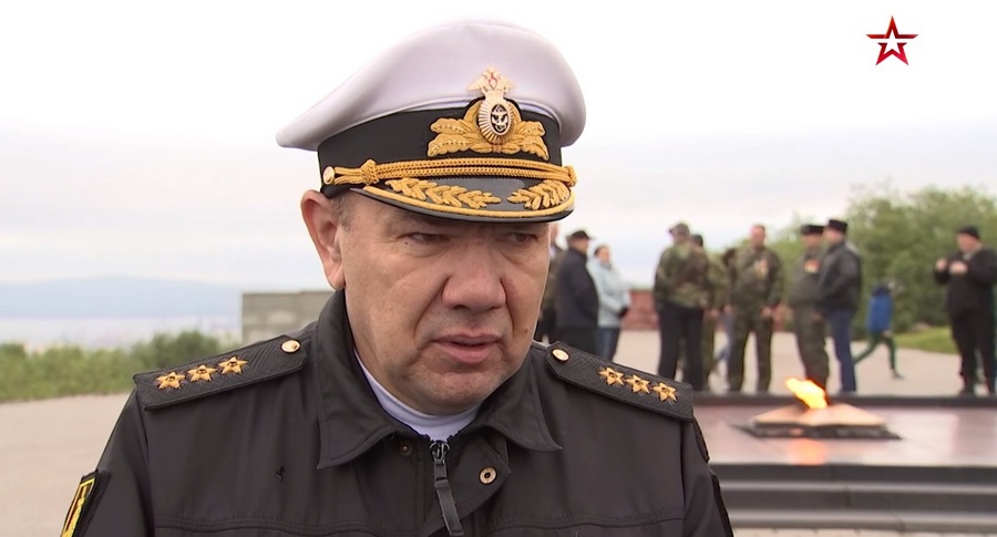 Командующего флотом сняли с должности. Адмирал Моисеев командующий северным флотом. Командующий северным флотом 2023. Заместитель командующего северным флотом 2023. Командующий северным флотом 2022.
