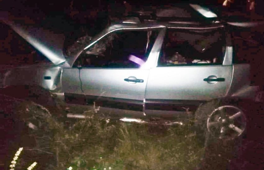 На трассе под Воронежем в вылетевшей в кювет машине погибла женщина
