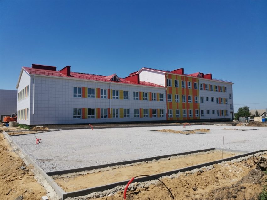 Новую школу на 400 мест введут в эксплуатацию к 1 августа в Воронежской области