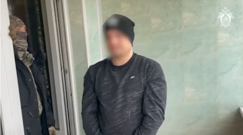 Появилось видео задержания воронежца, оскорбившего русский народ и армию