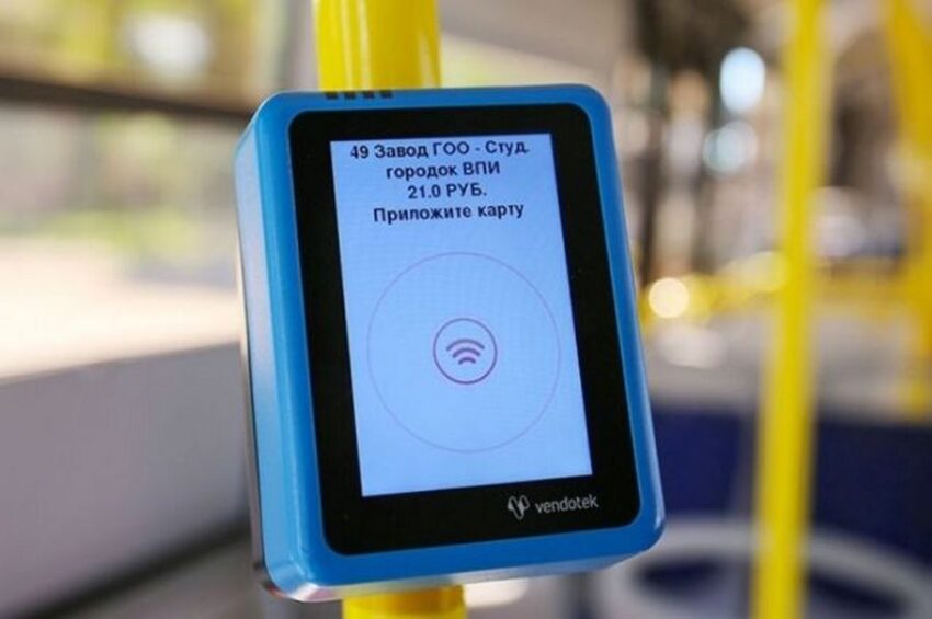 О перебоях в работе терминалов в автобусах предупредили в мэрии Воронежа