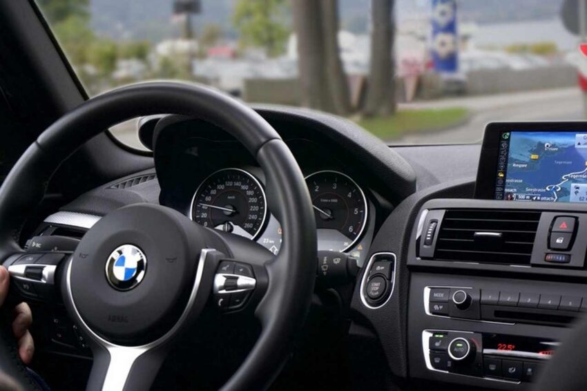 Воронежец за незаконно ввезенный из Абхазии BMW X5 пойдет под суд