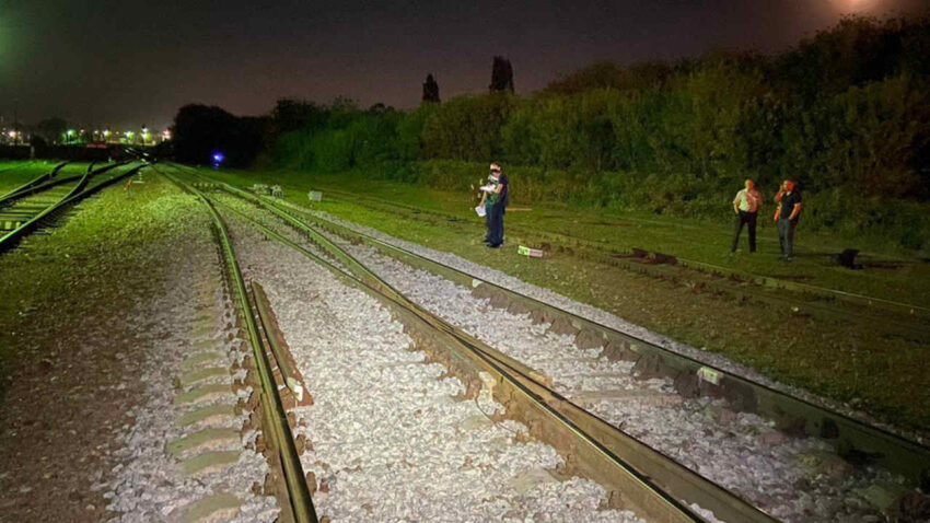 В Семилукском районе 4-летнюю девочку насмерть сбил проезжающий поезд
