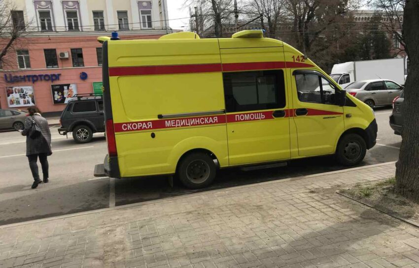 Число пострадавших в ДТП с 10 машинами в Воронеже увеличилось до четырех