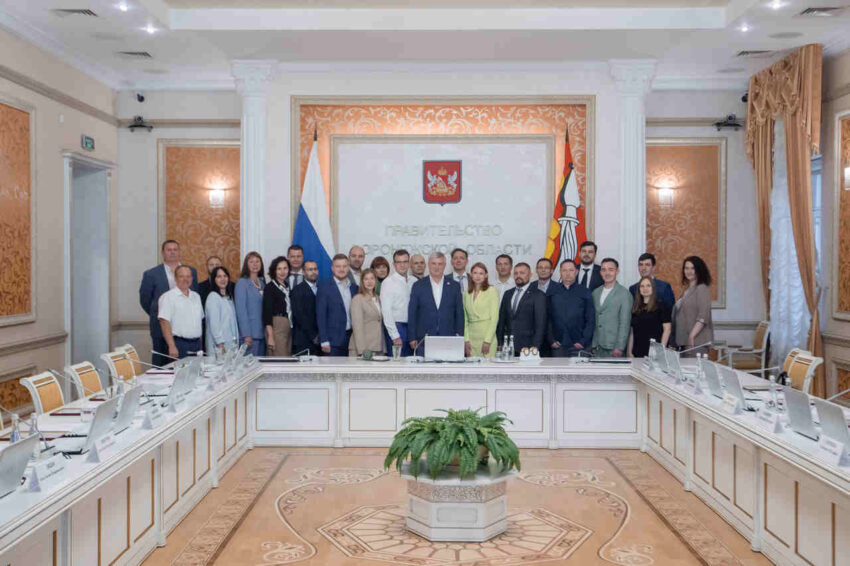 Региональные проекты участников конкурса «Лидеры России» оценил губернатор Гусев