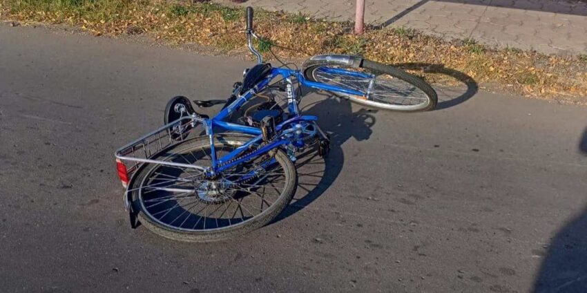 Врезавшийся в бордюр на Красной Площади воронежский велосипедист попал в больницу
