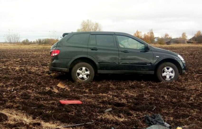 В Воронежской области погиб водитель съехавшего в кювет внедорожника