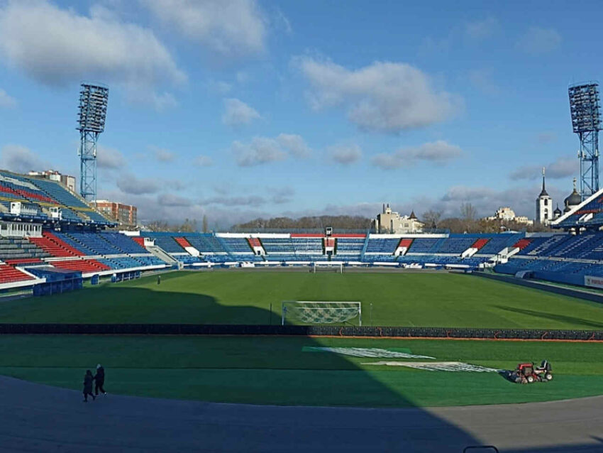 Состояние поля стадиона в Воронеже показали перед матчем Факела с ЦСКА