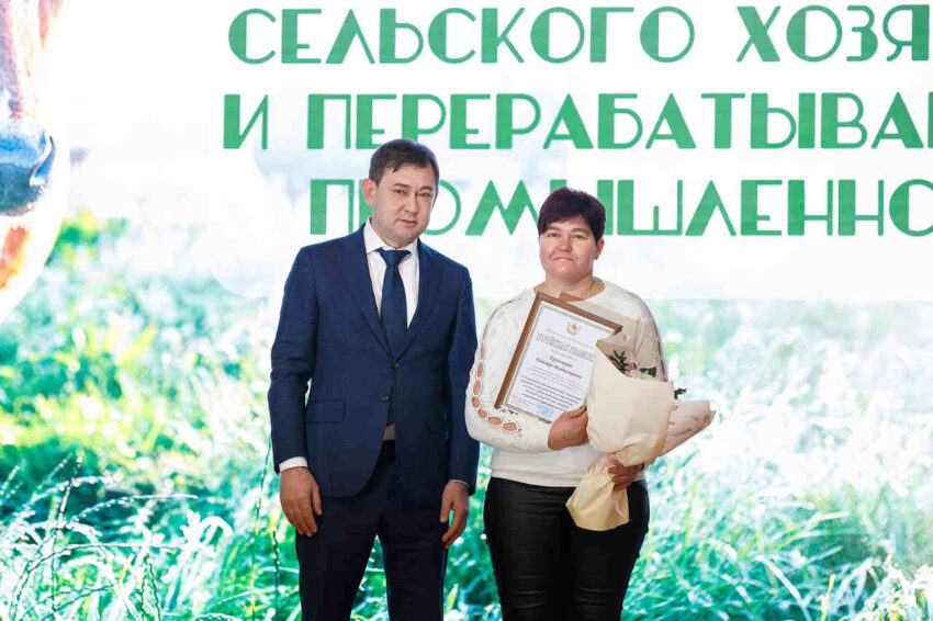 Наградами регионального парламента отмечены работники агропромышленного комплекса Воронежской области