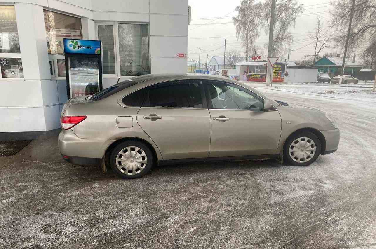 Девушка на Nissan сбила стоящего 39-летнего мужчину в воронежском райцентре  - ВестиПК в Воронеже