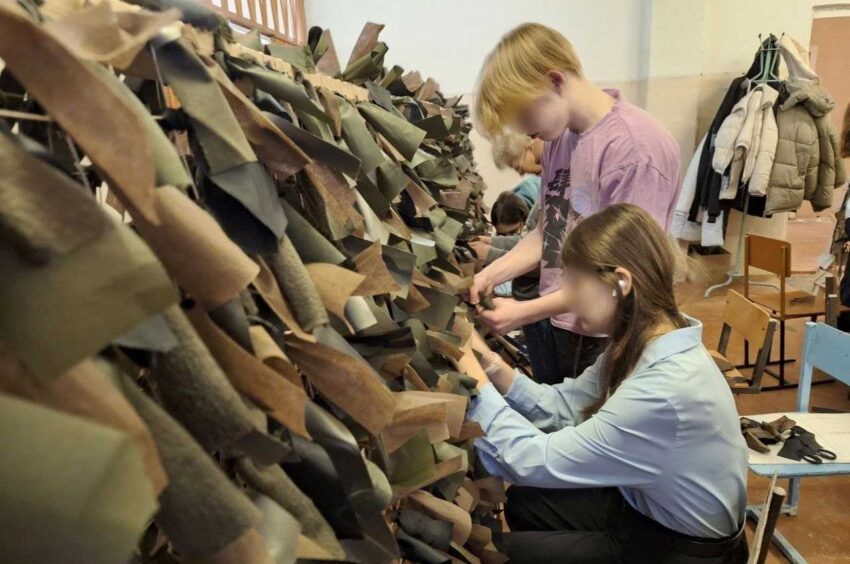 В Ленинском районе Воронежа дети помогают бойцам Российской Армии
