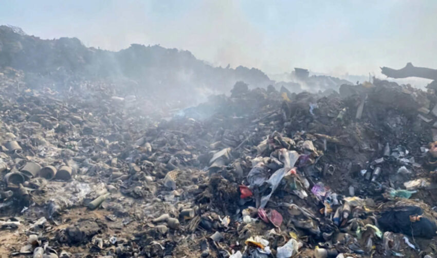 Полигон твердых отходов горел в райцентре под Воронежем