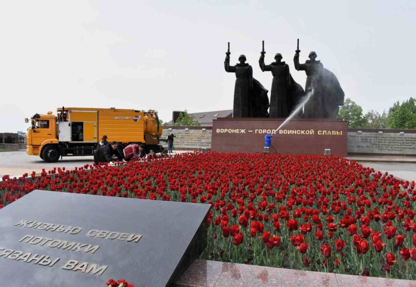 В Ленинском районе Воронежа продолжается традиционная неделя исторической памяти, организованная упр