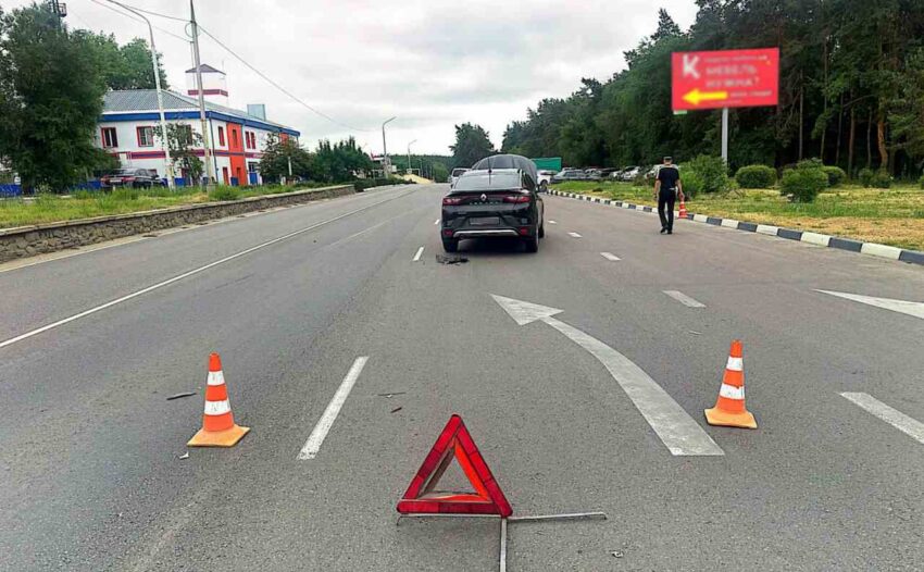 Мужчину на переходе в Воронеже насмерть сбил Nissan