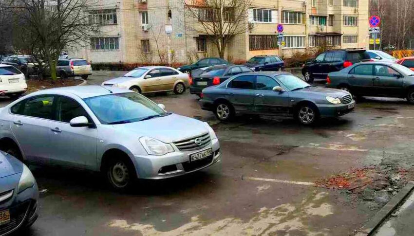 В Воронеже запретят парковку под Северным мостом