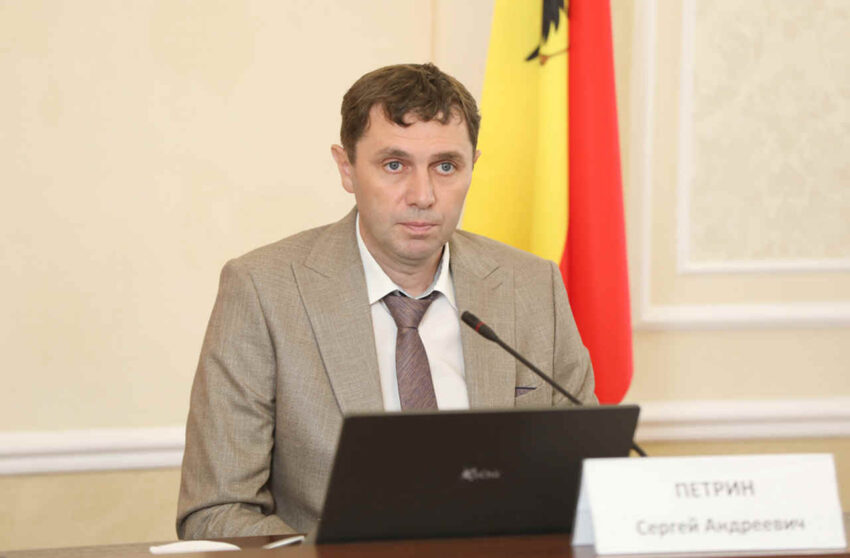 Еженедельное рабочее совещание провел исполняющий обязанности главы Воронежа Сергей Петрин 