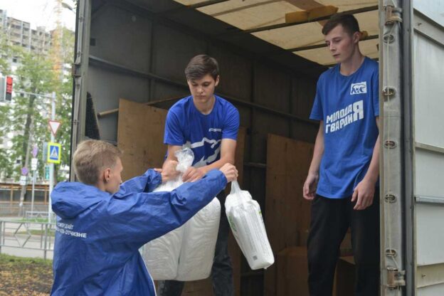 Владимир Якушев: Единая Россия доставила более 900 тонн гуманитарной помощи в Курскую область