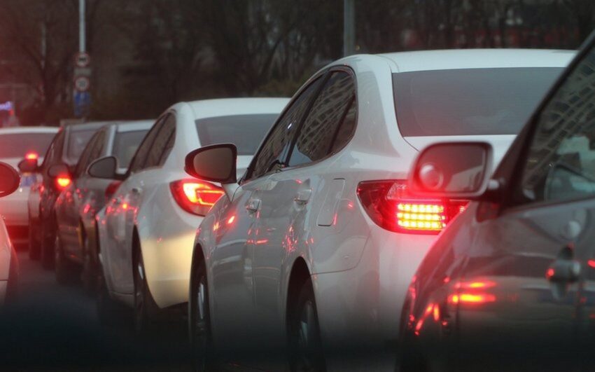 На въезде в Воронеж образовалась 14-километровая пробка Авто