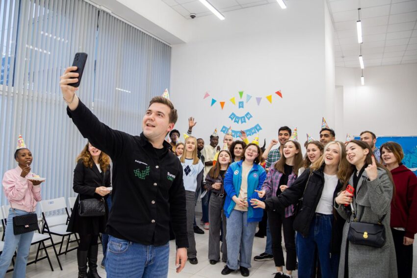 Общество. Культура