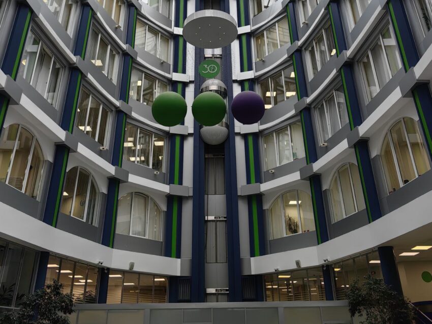 Интернет, коммуникации, новые технологии