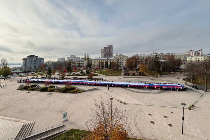 Жизнь партийная