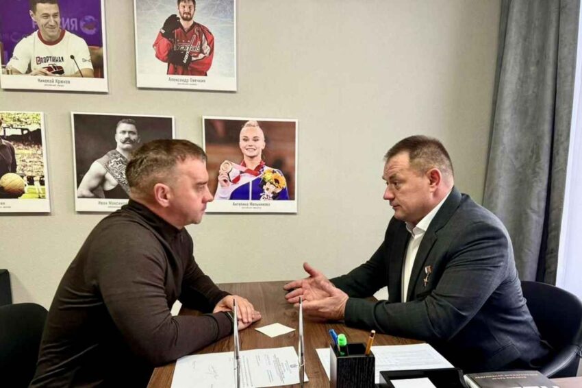 Жизнь партийная