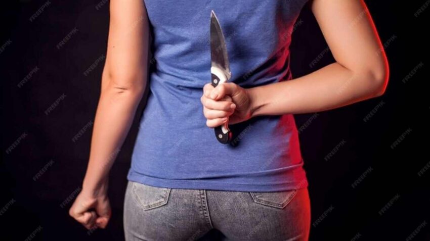 Пьяная женщина в Воронеже зарезала сожительницу бывшего мужа