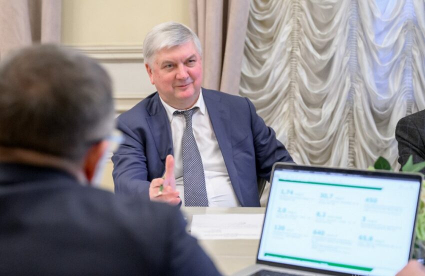 Совместные проекты в сфере цифровизации реализуют Сбер и Правительство Воронежской области Официально