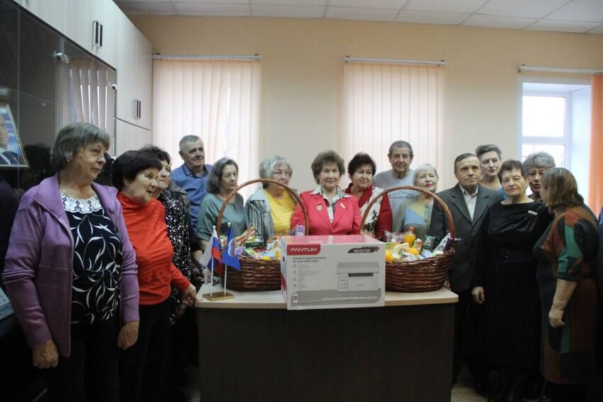 Жизнь партийная