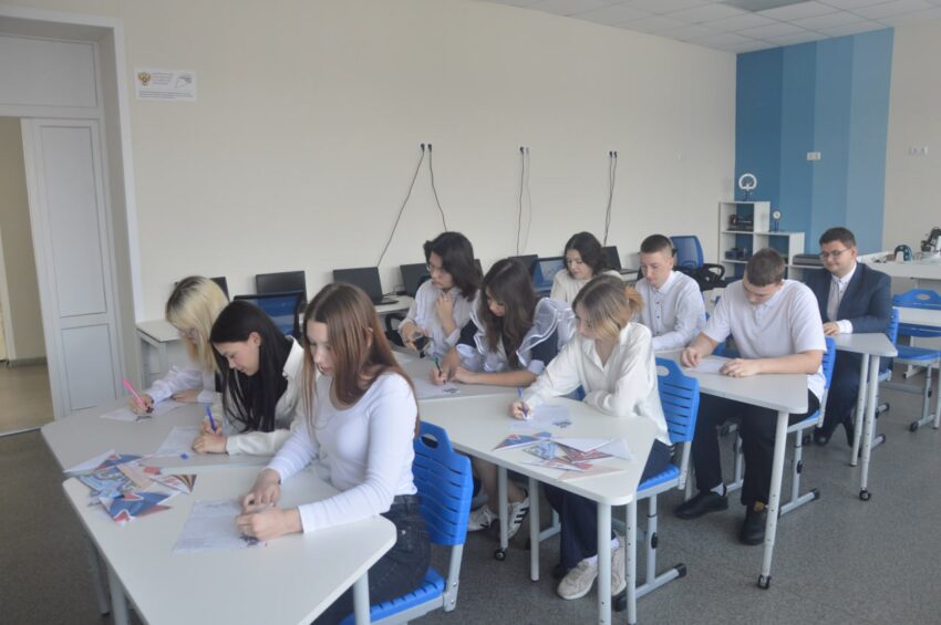 Жизнь партийная