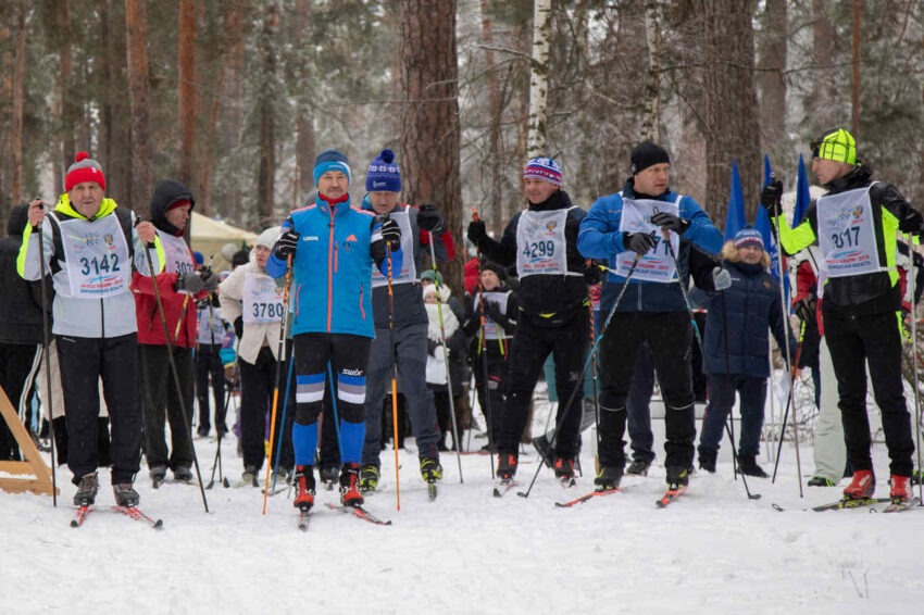 При поддержке партпроекта «Единой России» «Детский спорт» в Бобровском районе прошли соревнования по лыжным гонкам Жизнь партийная