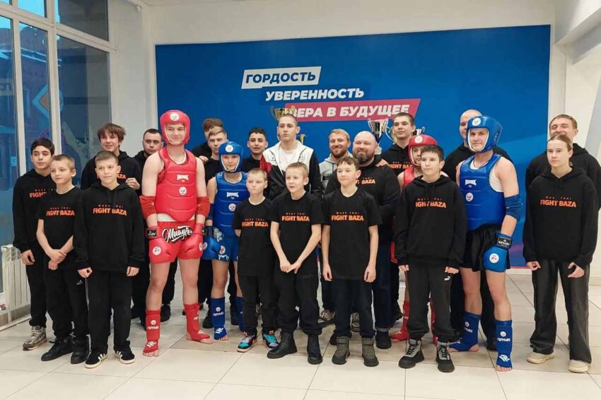 Жизнь партийная