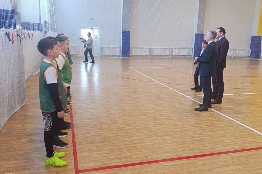 Жизнь партийная