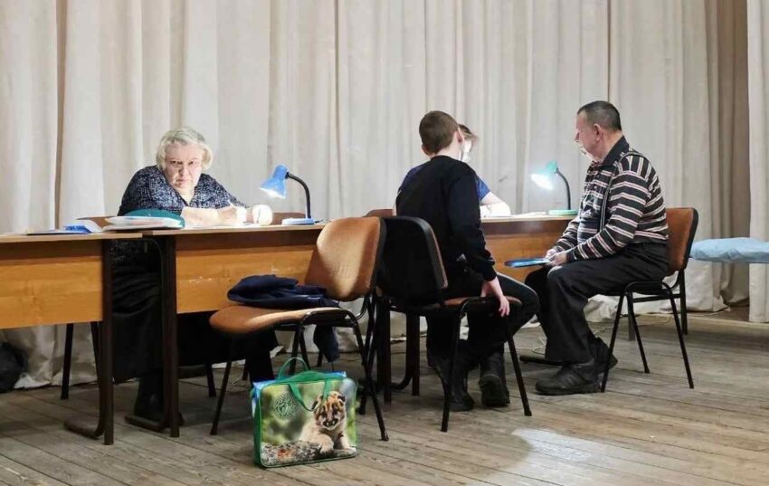 Жизнь партийная