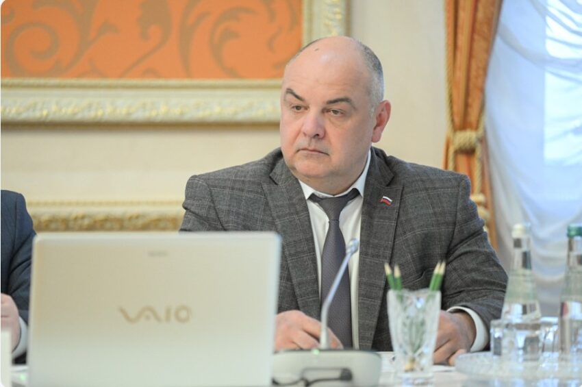 Официально