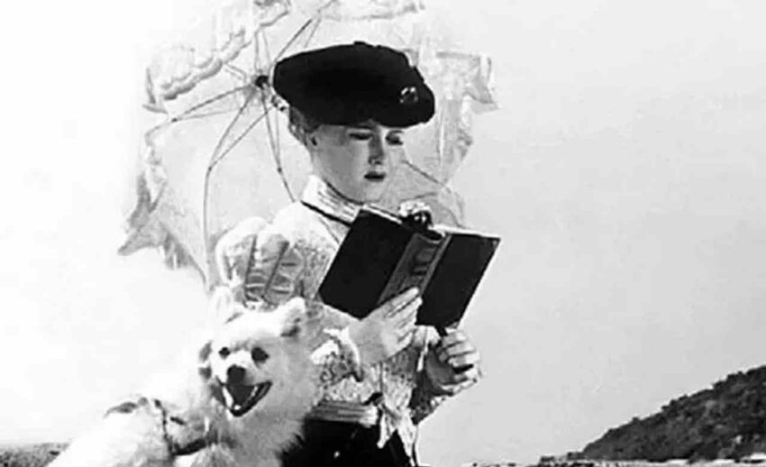 В Воронеже предложили установить памятник народной артистке СССР Ие Саввиной Общество. Культура