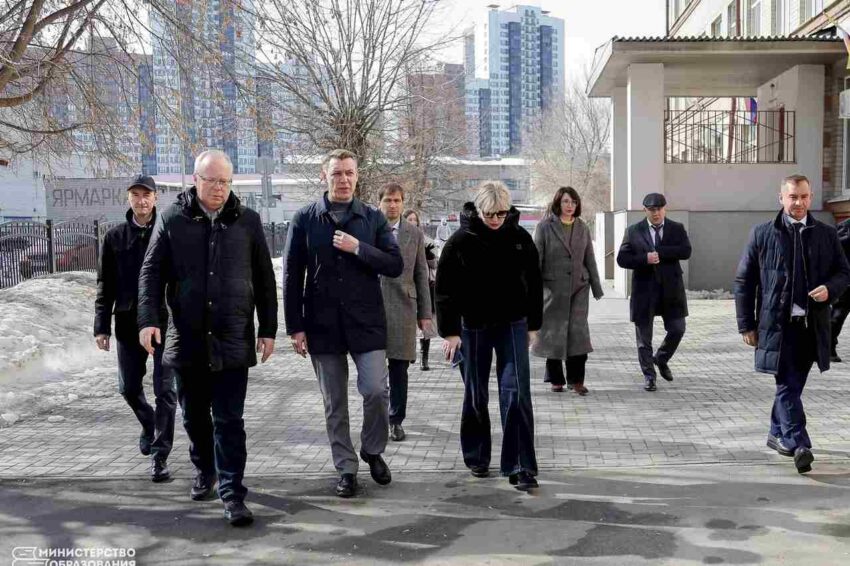 Жизнь партийная