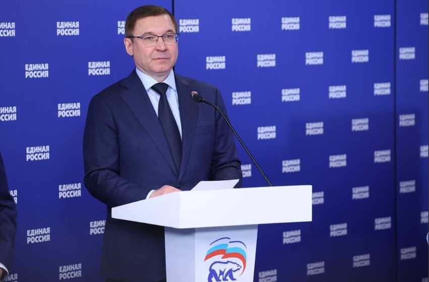 Жизнь партийная