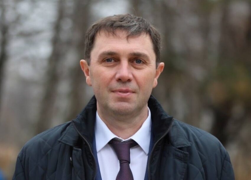 Официально