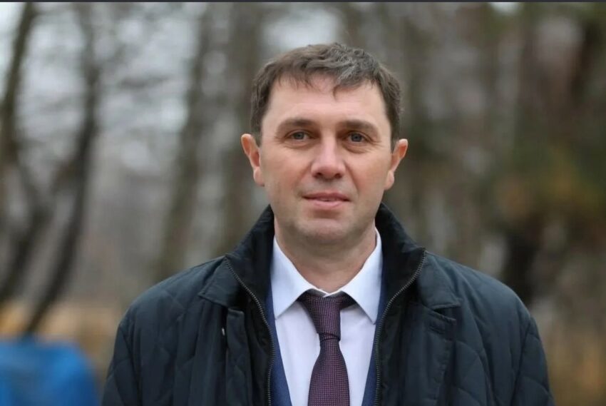 Официально