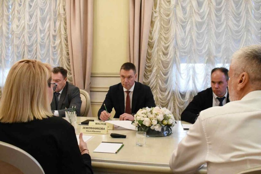 Взаимодействие с поисковым отрядом «ЛизаАлерт» усилит правительство Воронежской области Официально