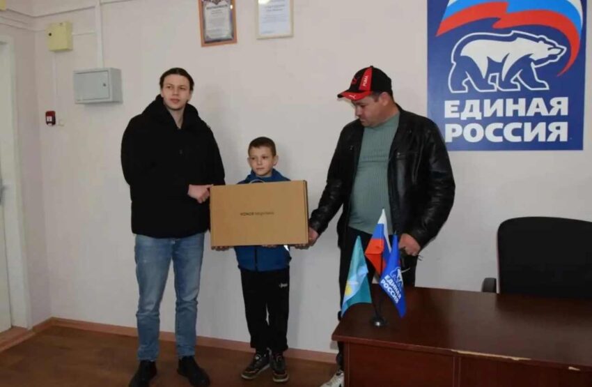 Жизнь партийная