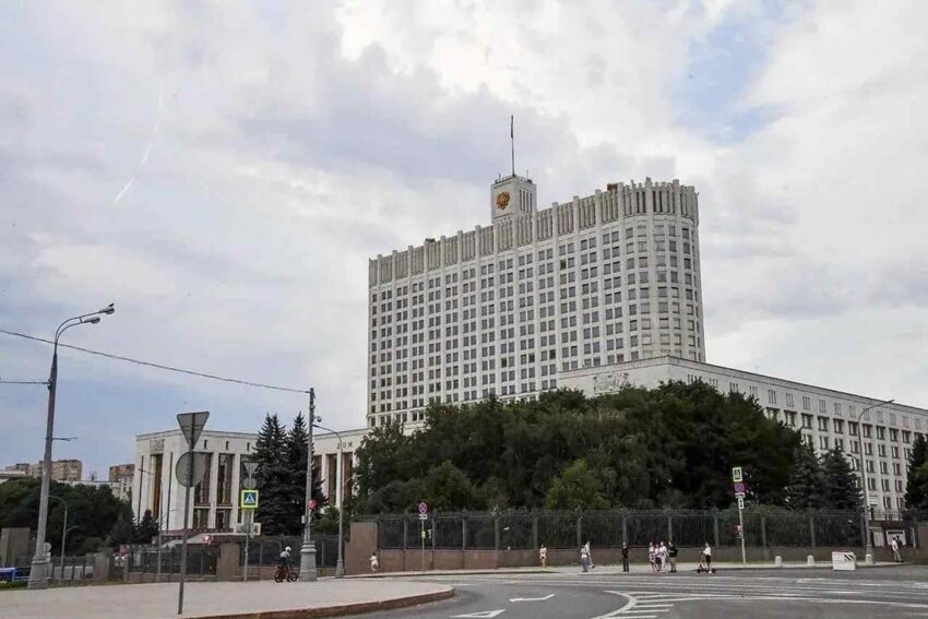 Правительство РФ при поддержке «Единой России» списало задолженность по бюджетным кредитам регионам Жизнь партийная