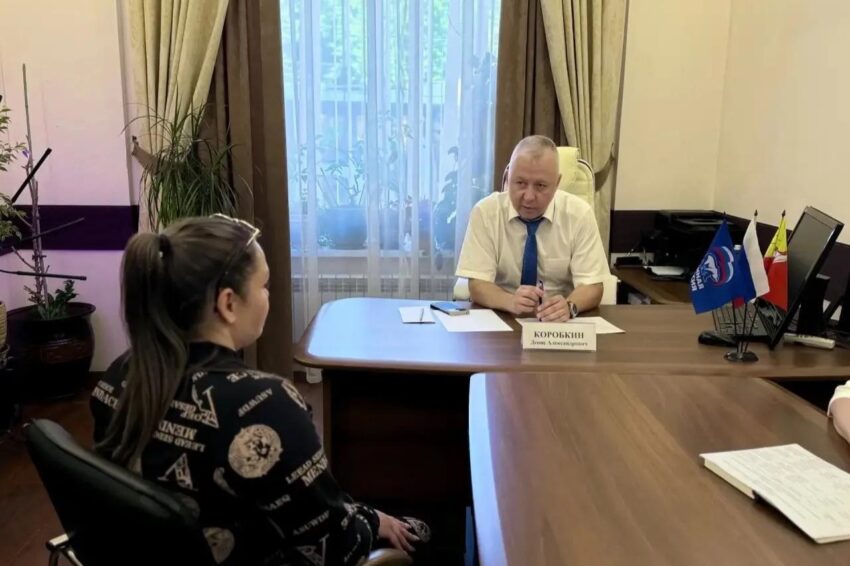 Жизнь партийная