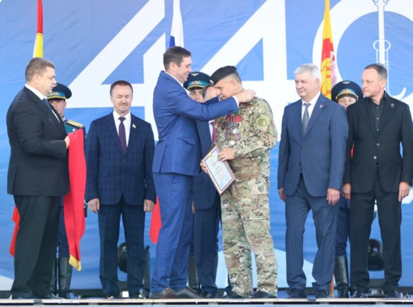 В День города боец и два педагога были удостоены звания «Почетный гражданин Воронежа» Официально