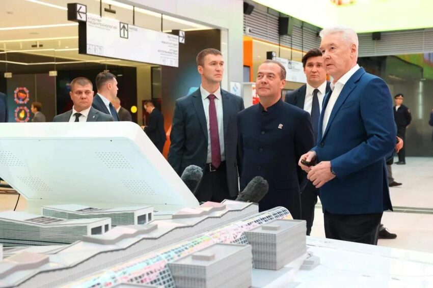 Дмитрий Медведев выступил на Совете по инновационному и технологическому развитию В России