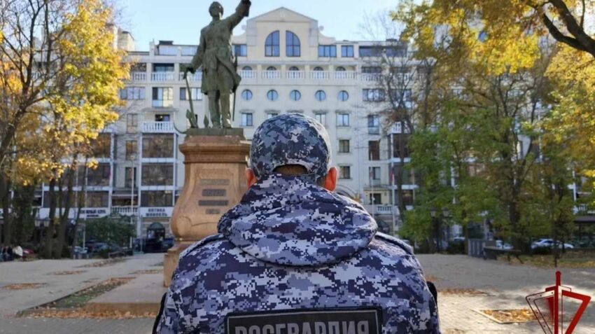 Более 210 раз выезжали по сигналу «Тревога» воронежские росгвардейцы за прошедшую неделю Происшествия. Криминал